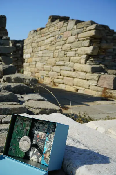 Antidote Box