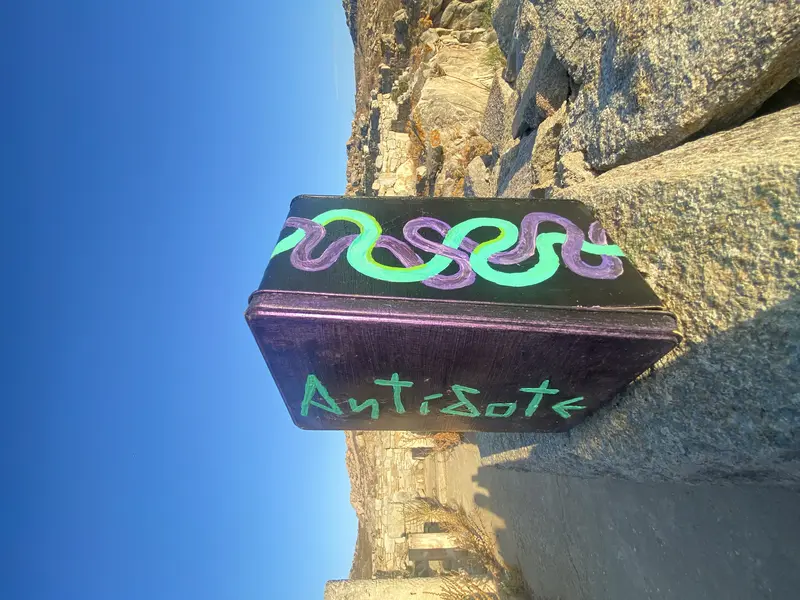 Antidote Box