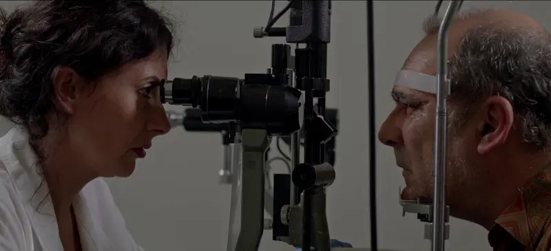 Peeping Nicholas